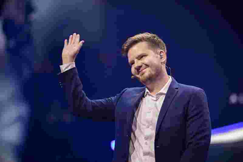 铃木彩艳在 铃木彩艳在